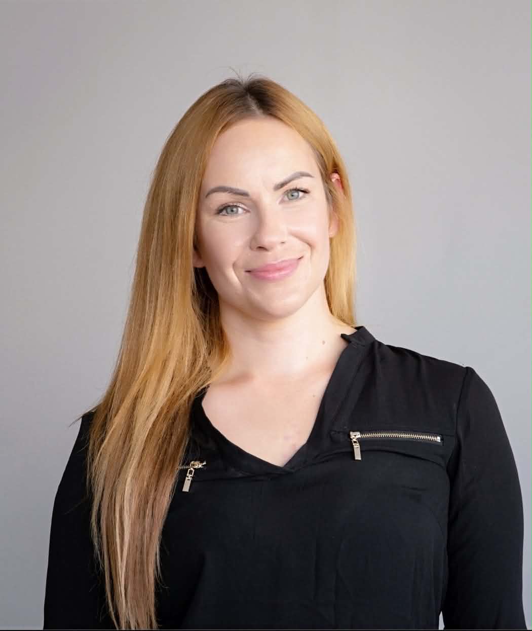Katja Laine Uratakomo Tiimi